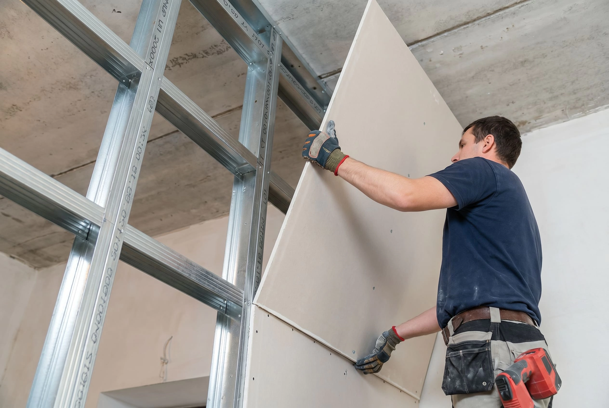 Монтаж первого слоя гипсокартона_1